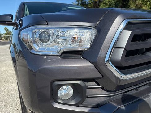 Used 2022 Toyota Tacoma SR5 image 32