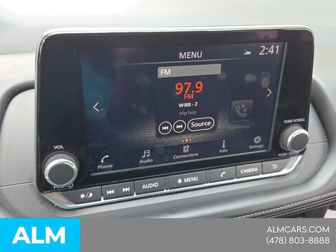 Used 2024 Nissan Rogue SV AWD/4WD image 15
