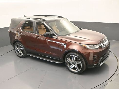 Used 2026 Land Rover Discovery Limited Edition image 60