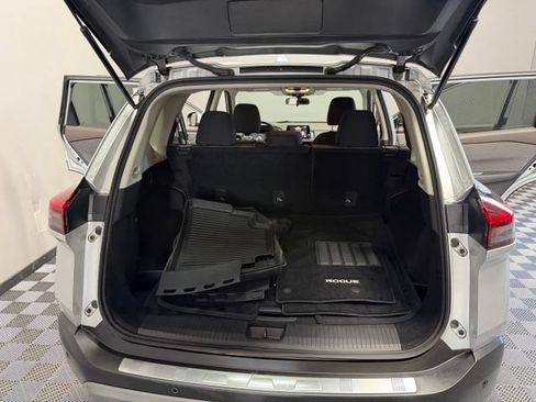 Used 2021 Nissan Rogue SV AWD/4WD image 29