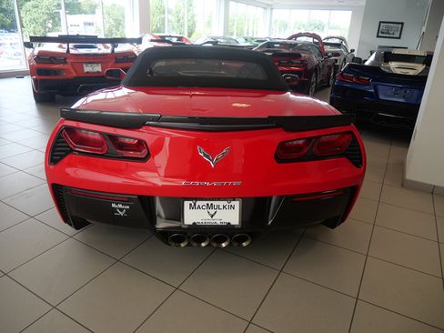 Used 2019 Chevrolet Corvette Grand Sport RWD image 6