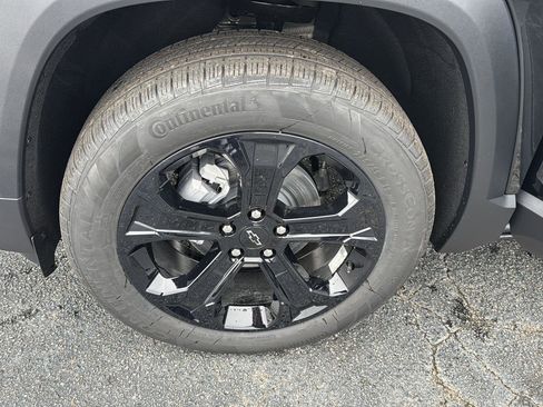 New 2026 Chevrolet Equinox LT w/ Convenience Package II image 33