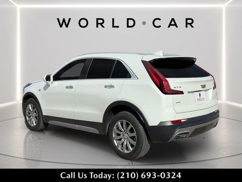 Used 2020 Cadillac XT4 Premium Luxury w/ Driver Awareness Package AWD/4WD image 5