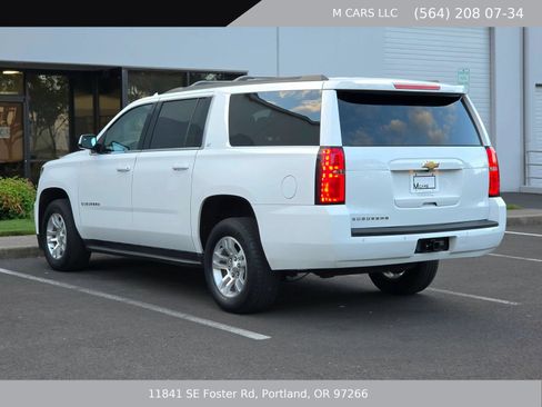 Used 2019 Chevrolet Suburban LT AWD/4WD image 8