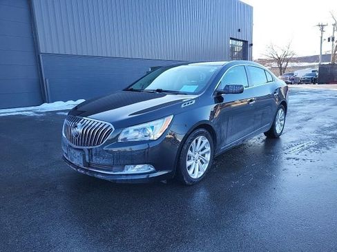 Used 2015 Buick LaCrosse Base image 7