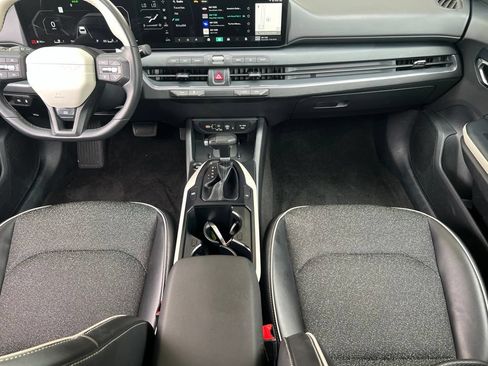 Certified 2025 Kia K4 GT-Line FWD image 17