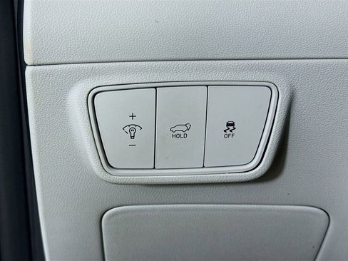 Used 2022 Hyundai Tucson Limited image 10