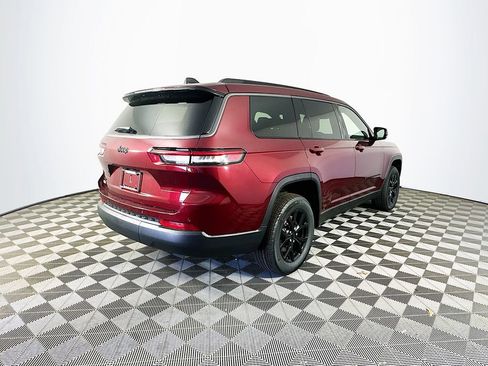New 2026 Jeep Grand Cherokee L 4WD image 10