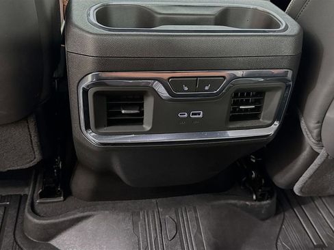 Used 2025 GMC Sierra 1500 Denali Ultimate image 29