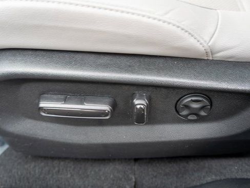 Used 2021 Honda CR-V Touring image 24
