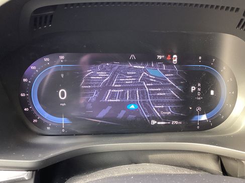 Certified 2023 Volvo XC60 B5 Plus w/ Climate Package image 21