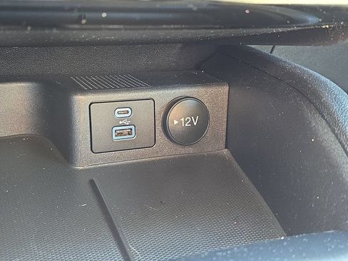 Used 2022 Ford Escape SE w/ Cold Weather Package AWD/4WD image 26