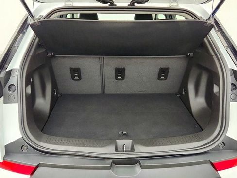 Used 2022 Chevrolet Bolt EUV LT FWD image 19