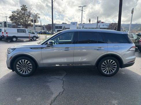 Used 2022 Lincoln Aviator Reserve image 4