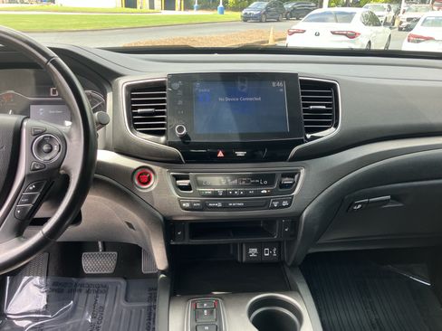 Certified 2022 Honda Ridgeline RTL image 25