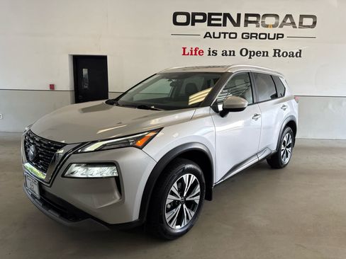 Used 2023 Nissan Rogue SV w/ SV Premium B Package AWD/4WD image 3