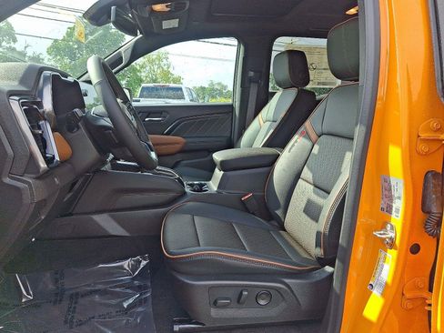 New 2026 GMC Canyon AT4 w/ Technology Plus Package image 6