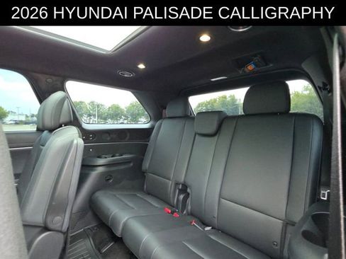 Used 2026 Hyundai Palisade Calligraphy FWD image 18