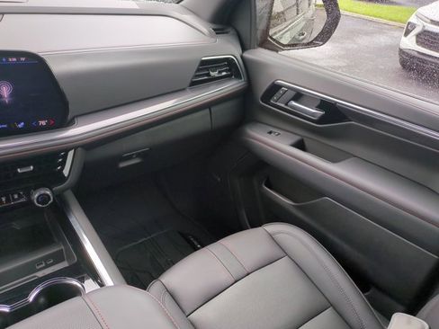 Used 2026 Chevrolet Tahoe RST w/ Comfort Package image 18