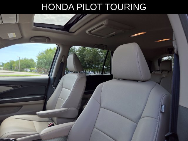 Used 2018 Honda Pilot Touring image 24