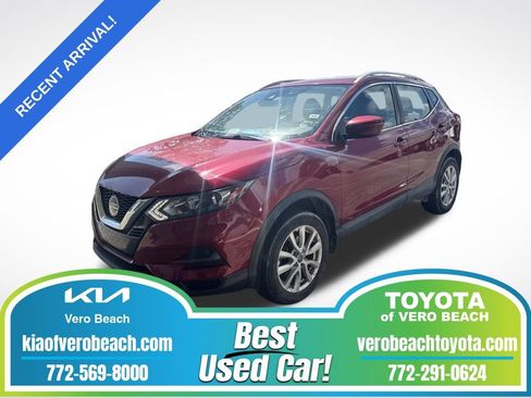Used 2020 Nissan Rogue Sport SV FWD image 1