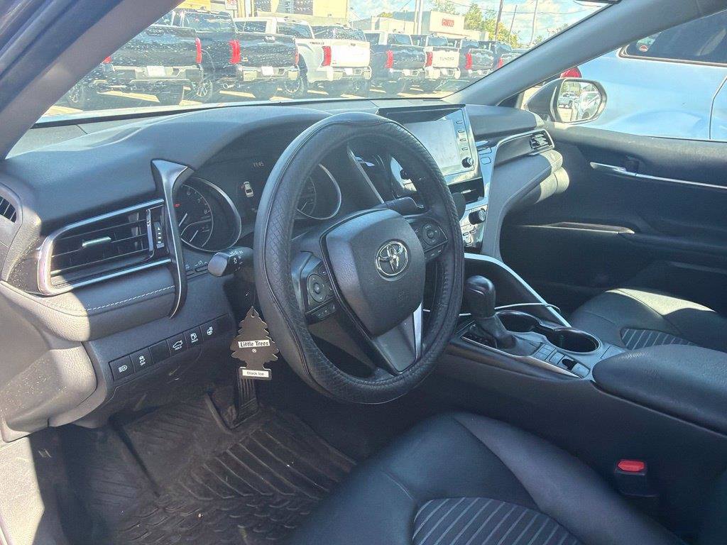 Used 2024 Toyota Camry SE w/ Cold Weather Package AWD/4WD image 3
