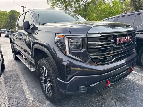 Used 2023 GMC Sierra 1500 AT4 w/ AT4 Premium Package image 2