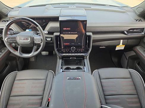 New 2026 GMC Yukon AT4 Ultimate AWD/4WD image 9