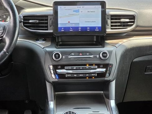 Used 2020 Ford Explorer Limited AWD/4WD image 9