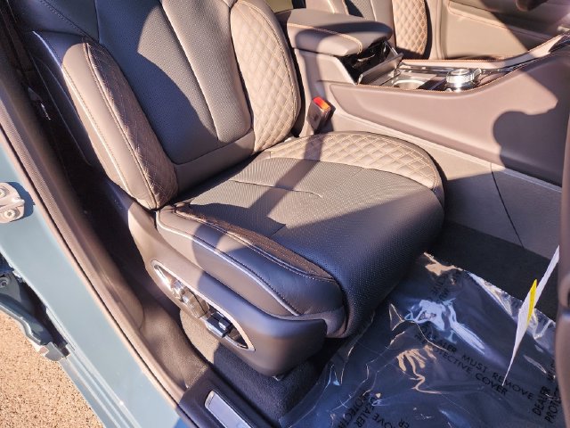 Used 2026 Jeep Grand Cherokee L Summit AWD/4WD image 24