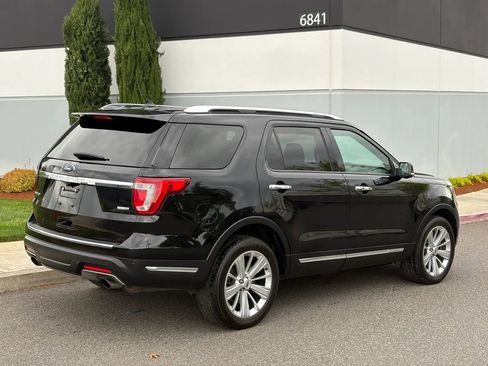 Used 2019 Ford Explorer Limited AWD/4WD image 6