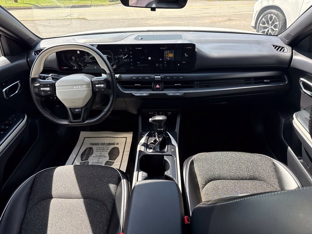 Used 2025 Kia K4 GT-Line w/ GT-Line Sunroof Package FWD image 13