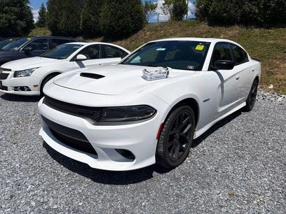 Used 2022 Dodge Charger R/T w/ Blacktop Package