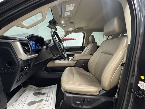Used 2024 Ford Expedition Max XLT AWD/4WD image 23