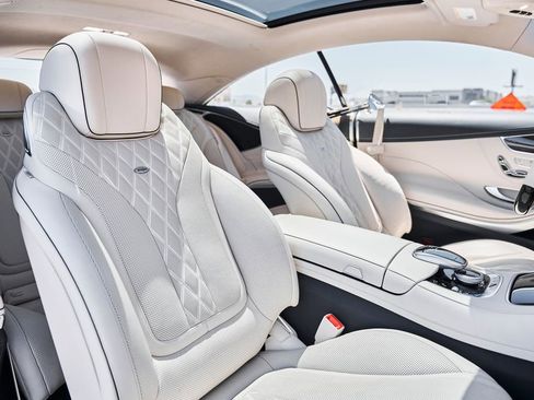Used 2020 Mercedes-Benz S 560 4MATIC Coupe image 31