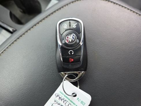 Used 2024 Buick Enclave Essence w/ Experience Buick Package image 11