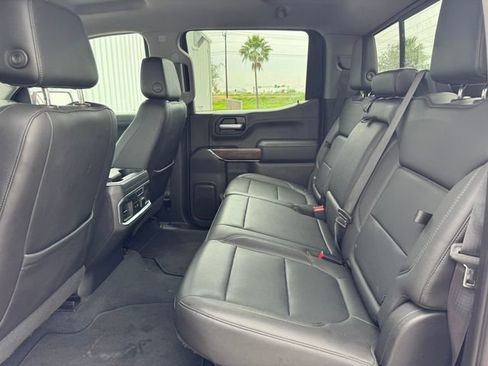 Used 2019 GMC Sierra 1500 SLT RWD image 19