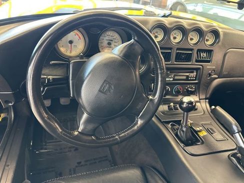 Used 2001 Dodge Viper RT/10 RWD image 13