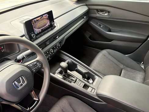 Certified 2023 Honda Accord EX image 15