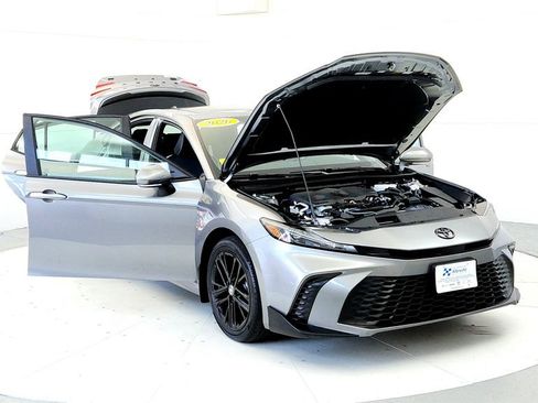 Certified 2026 Toyota Camry SE w/ Convenience Package AWD/4WD image 9