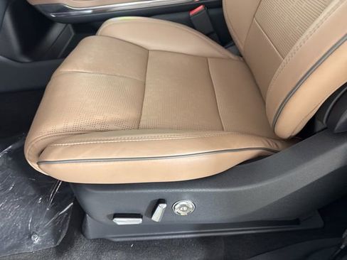 New 2025 Lincoln Navigator L Black Label image 16