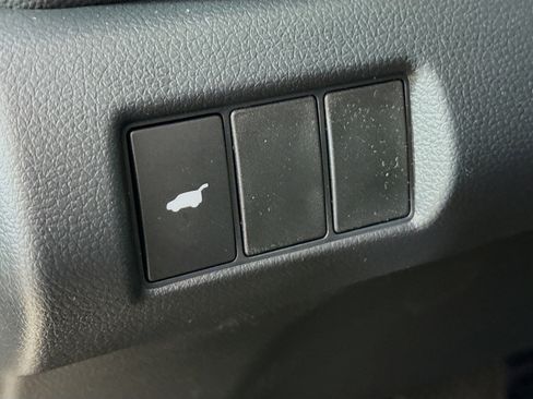 New 2026 Honda Pilot Sport image 9