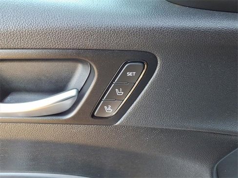 Used 2018 Kia Optima Premium w/ Convenience Package image 8