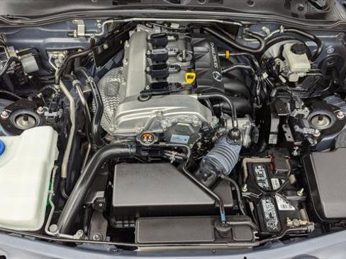 Used 2021 MAZDA MX-5 Miata RF Club image 23