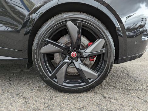Used 2023 Jaguar F-PACE SVR AWD/4WD image 52