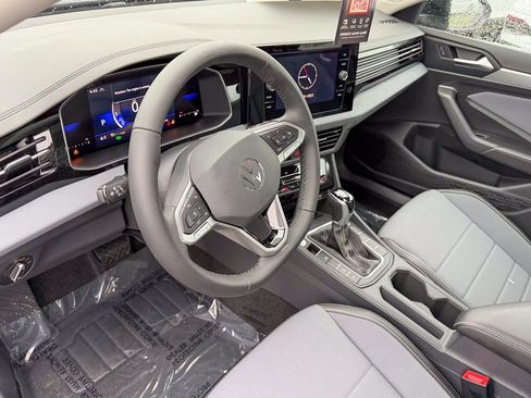 New 2026 Volkswagen Jetta SE image 11