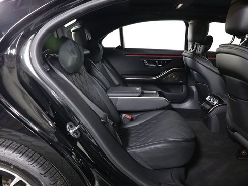 Used 2024 Mercedes-Benz S 580 4MATIC Sedan image 64