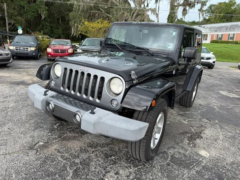 Used 2014 Jeep Wrangler Sport AWD/4WD image 14