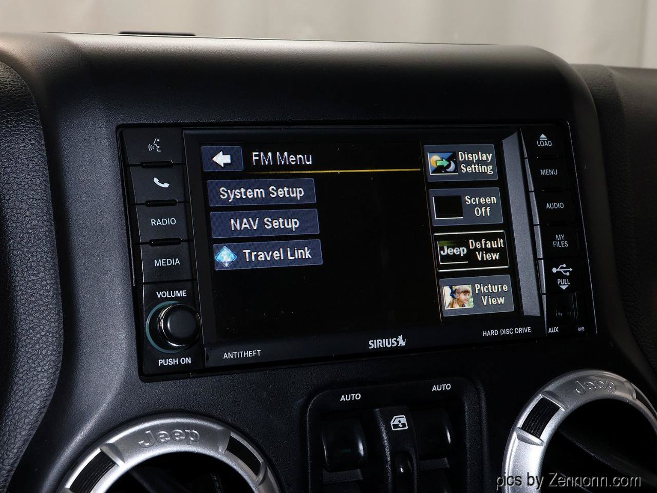 Used 2015 Jeep Wrangler Unlimited Rubicon AWD/4WD image 17