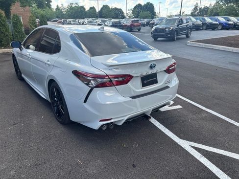 Used 2024 Toyota Camry XSE w/ Navigation Package FWD image 10